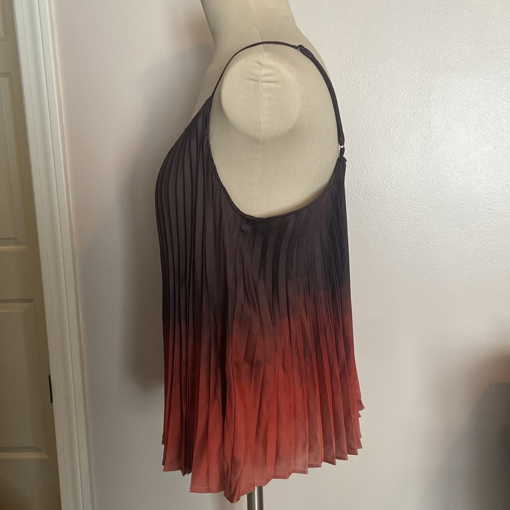 Banana Republic Brown and Orange Ombré Pleated Camisole Size Large - Picture 4 of 8